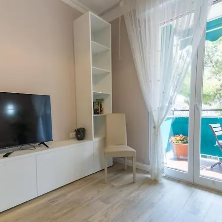 Apartment Victor Free Private Parking Sanremo